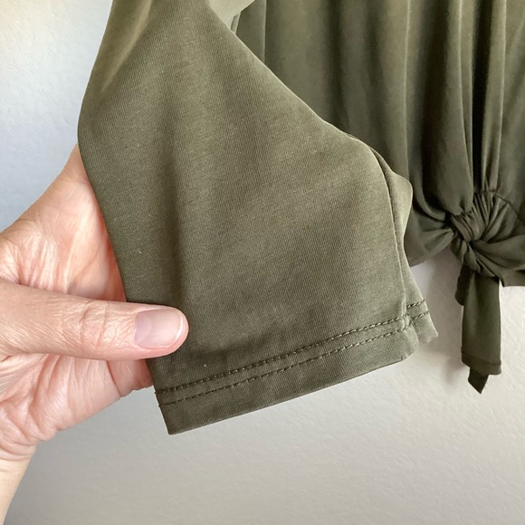 \ASTR The Label\ Olive Green Tie Front Top - Picture 6 of 15